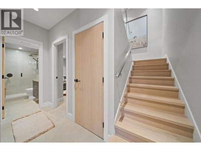 1350 CLOUDBURST Drive | Whistler British Columbia | Slide Image Twenty-nine
