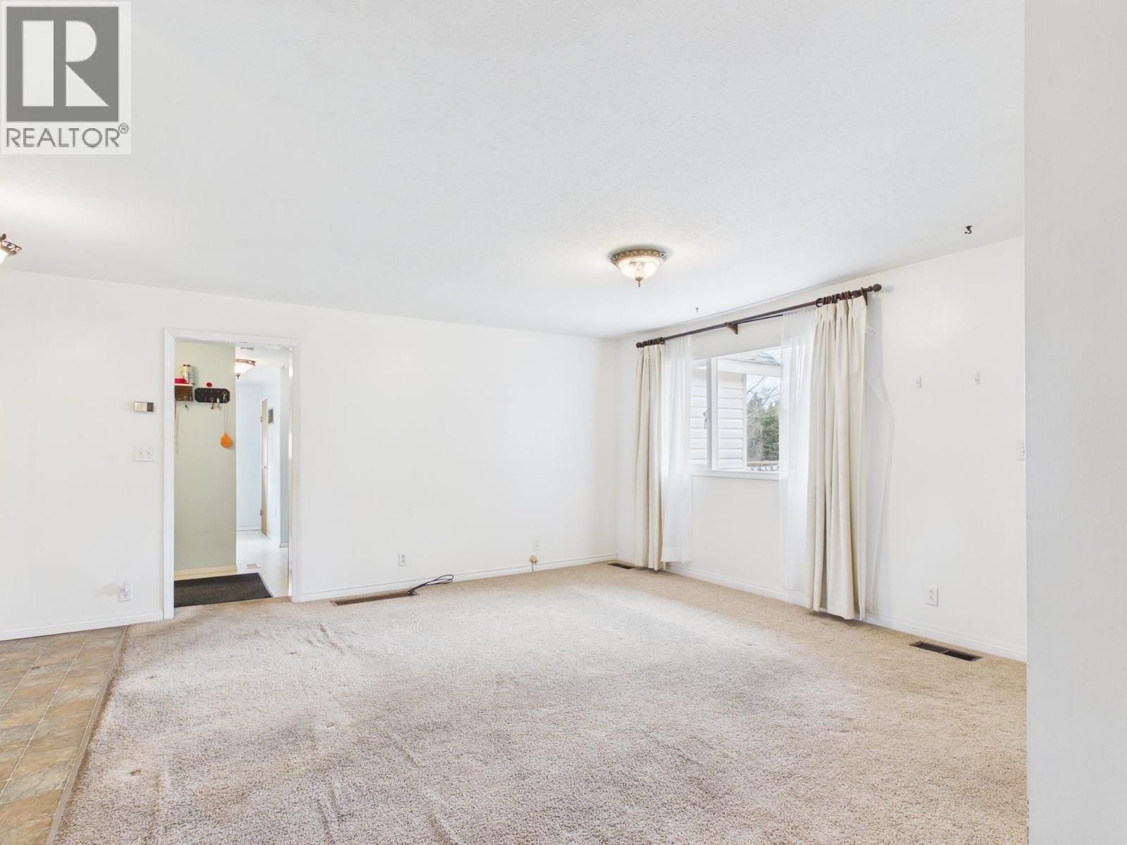 1115 DENNY ROAD Image 11