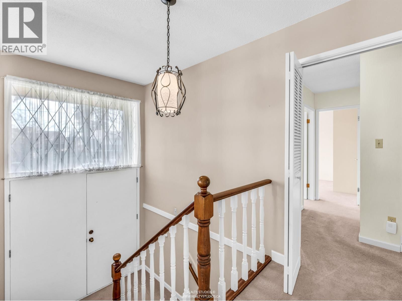 1110 LODGE ROAD Image 26