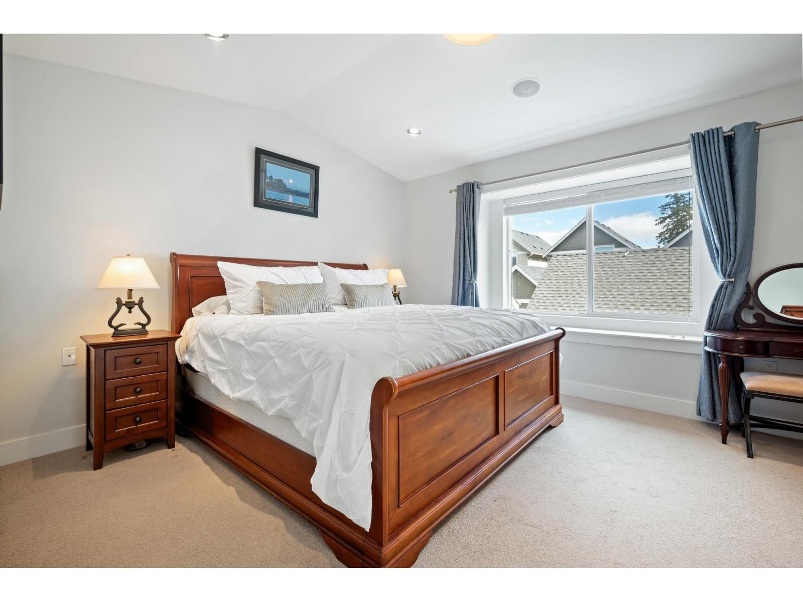 2158 165A STREET Image 17