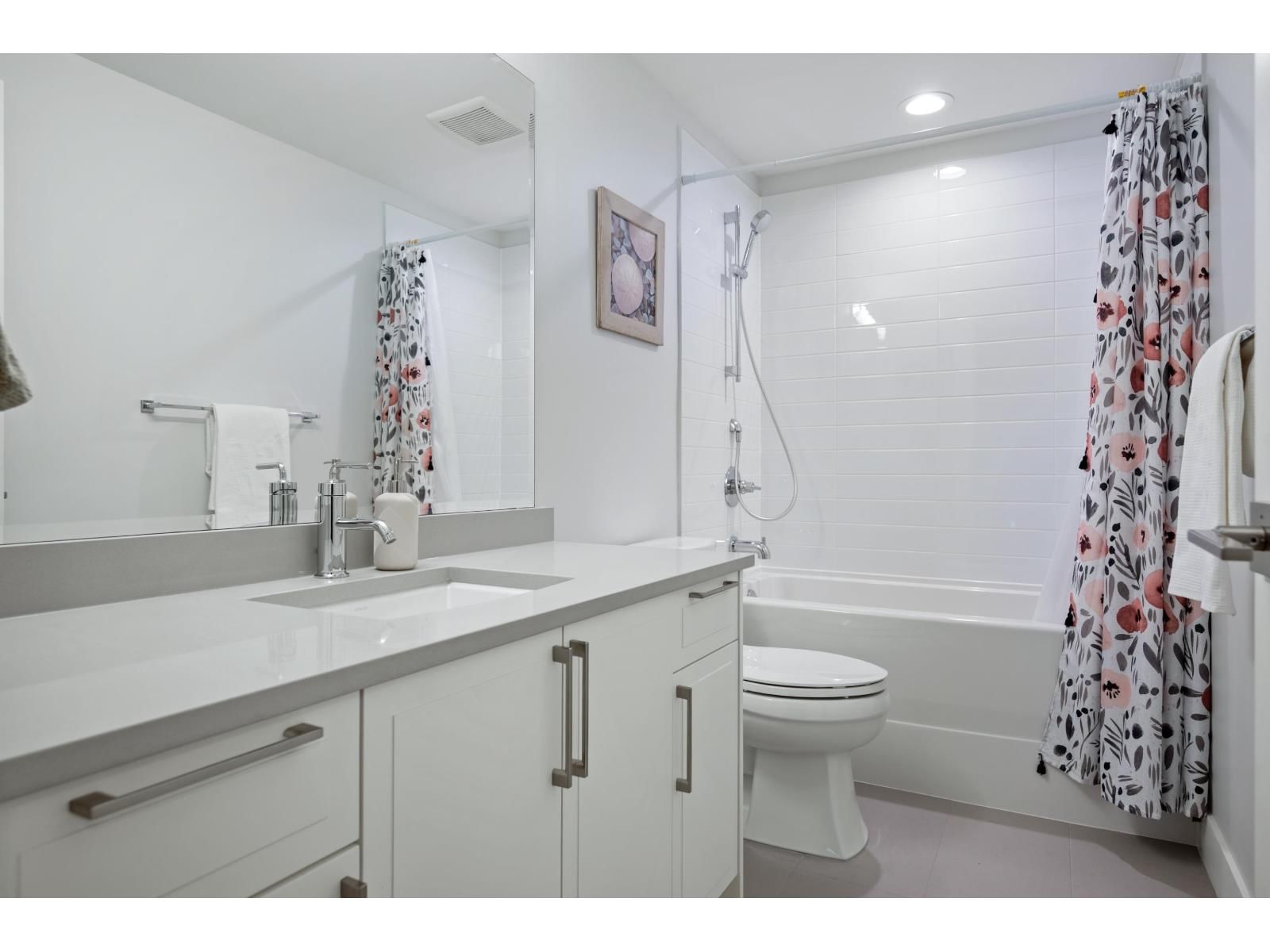 2158 165A STREET Image 31