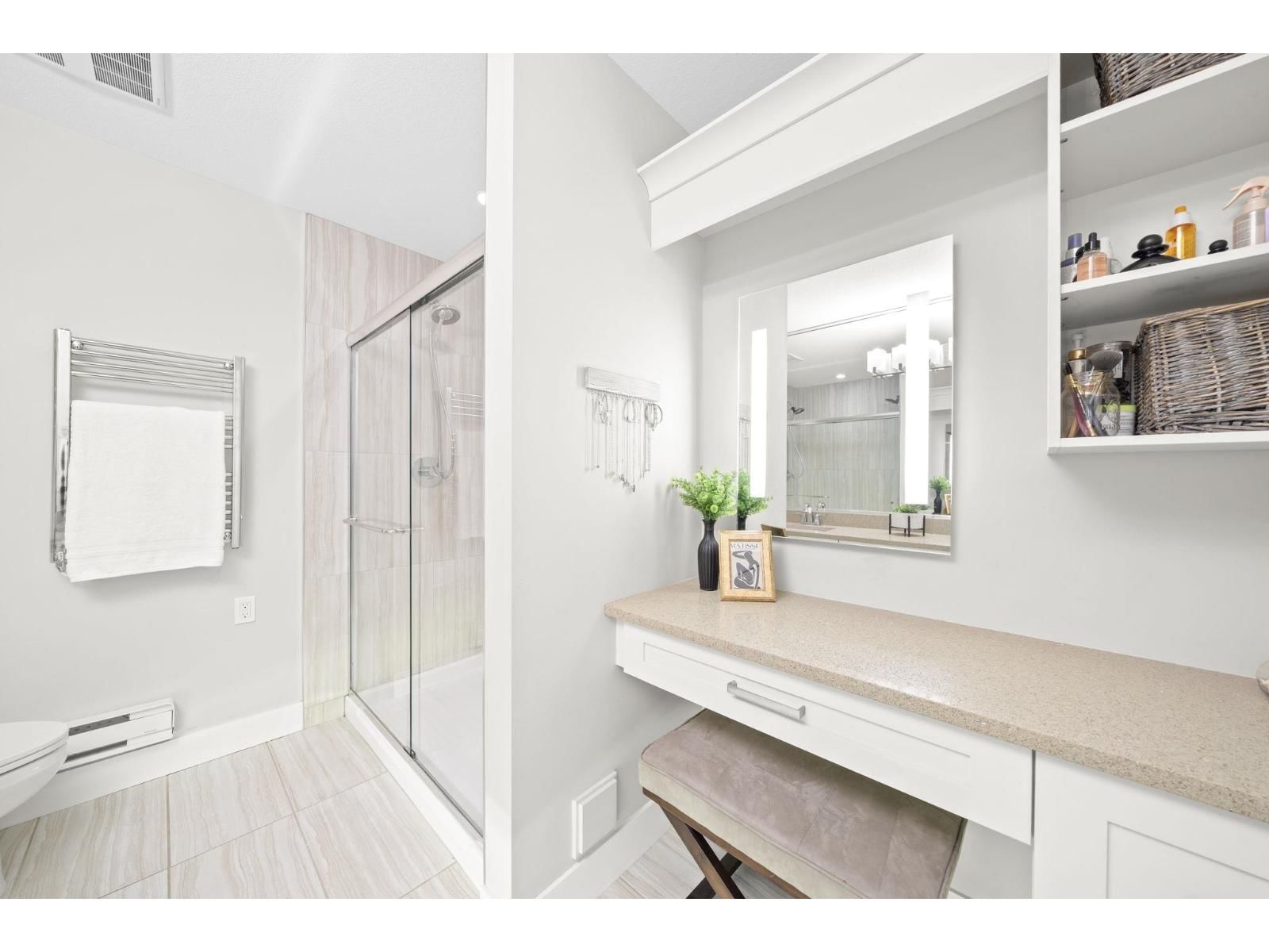 62 - 6591 195A STREET Image 18