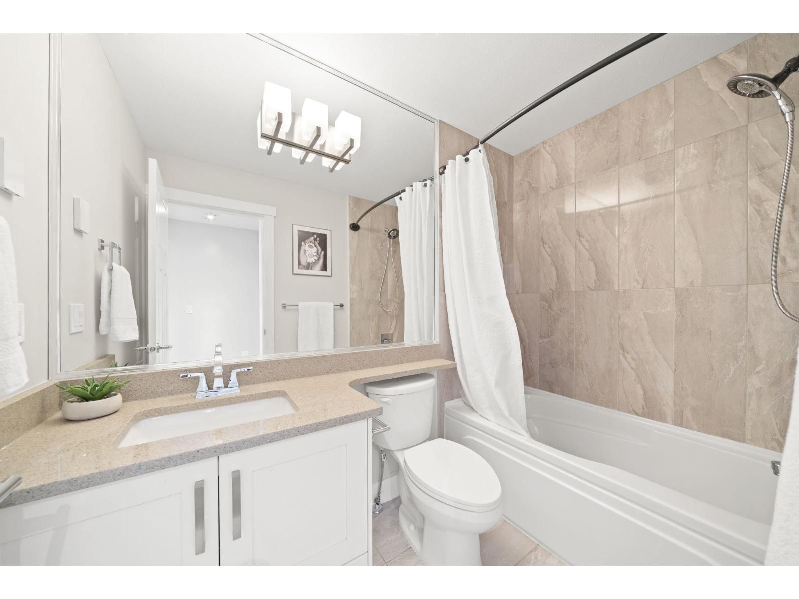 62 - 6591 195A STREET Image 21