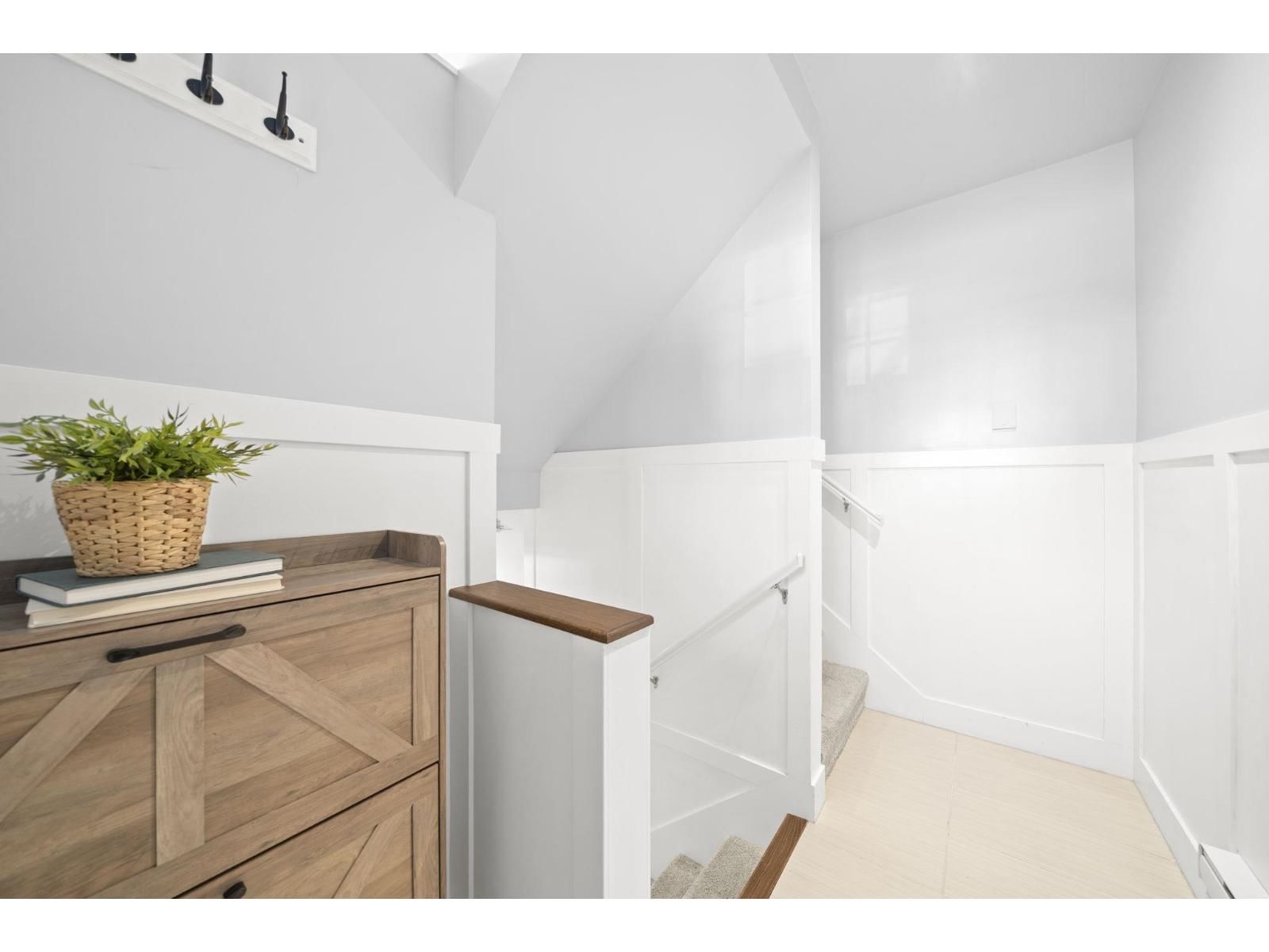 62 - 6591 195A STREET Image 24