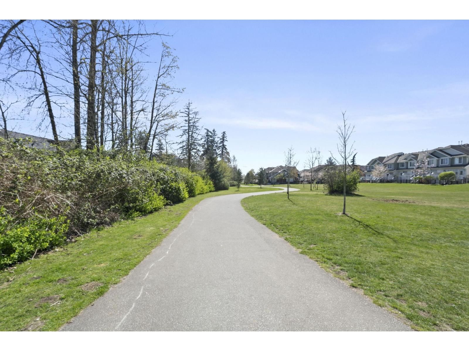 62 - 6591 195A STREET Image 28