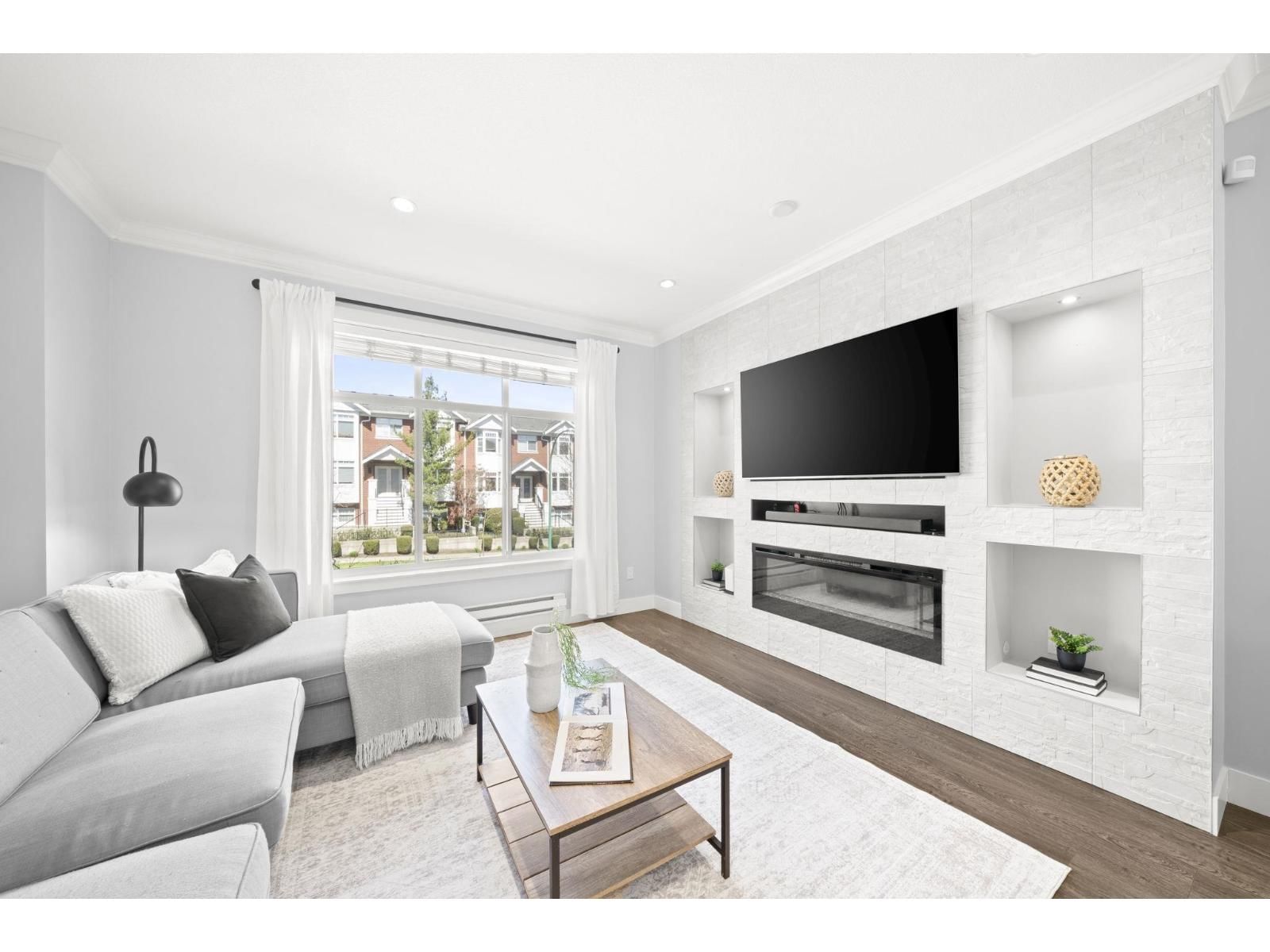 62 - 6591 195A STREET Image 5