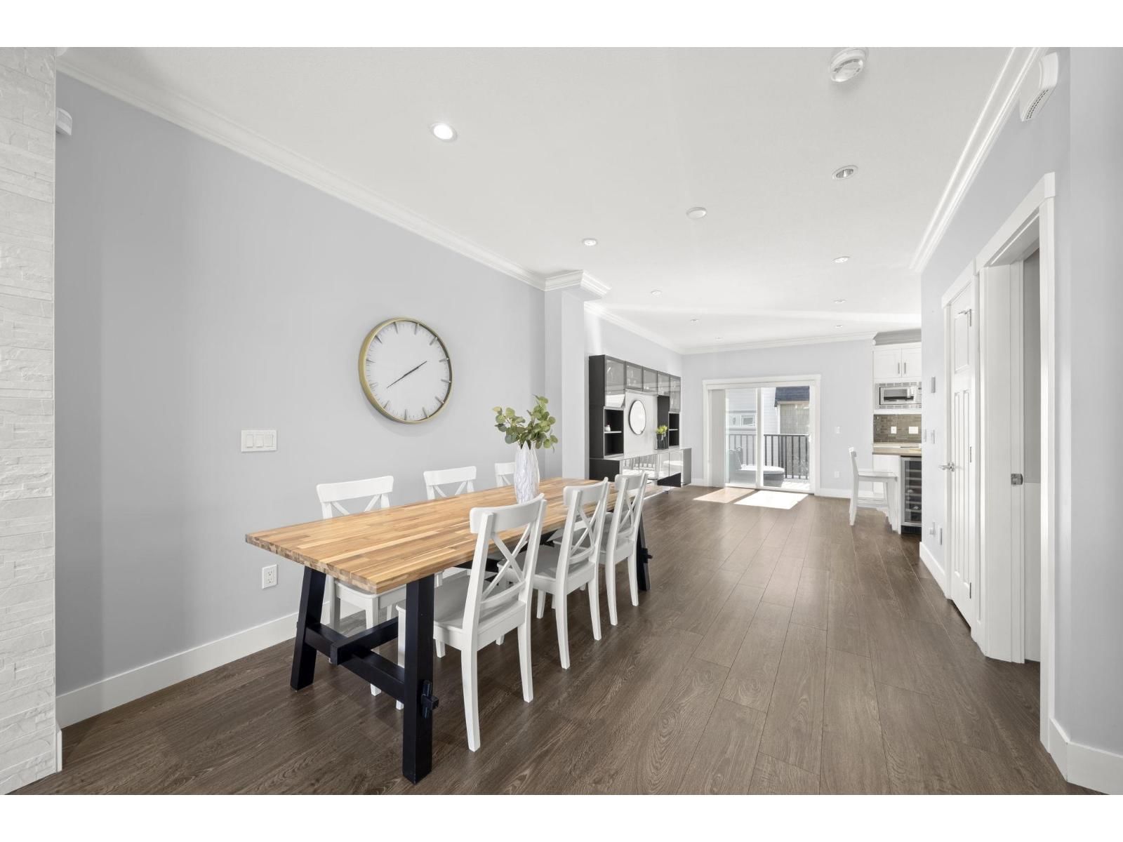 62 - 6591 195A STREET Image 7