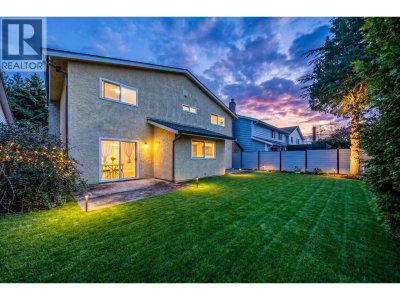 9288 ROMANIUK Drive | Richmond British Columbia | Slide Image Twenty-seven