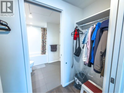 3809 EVERGREEN Place | Burnaby British Columbia | Slide Image Fifteen
