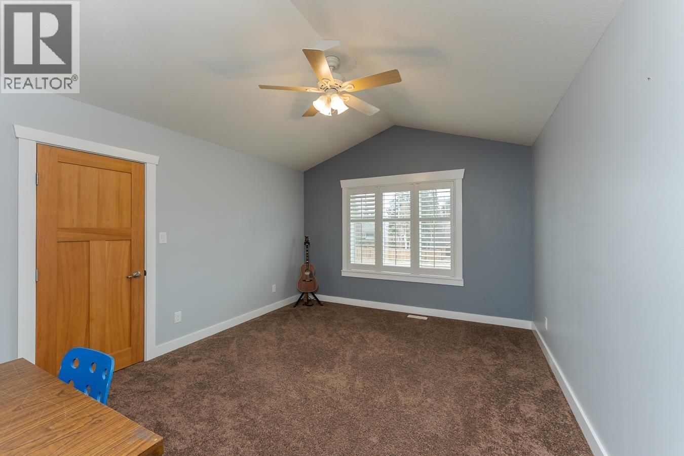 7613 LOEDEL CRESCENT Image 22