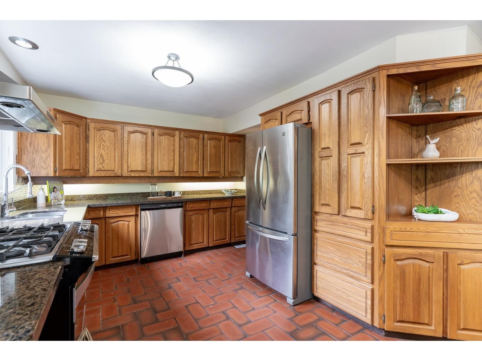 8649 SUNBURY PLACE Image 10