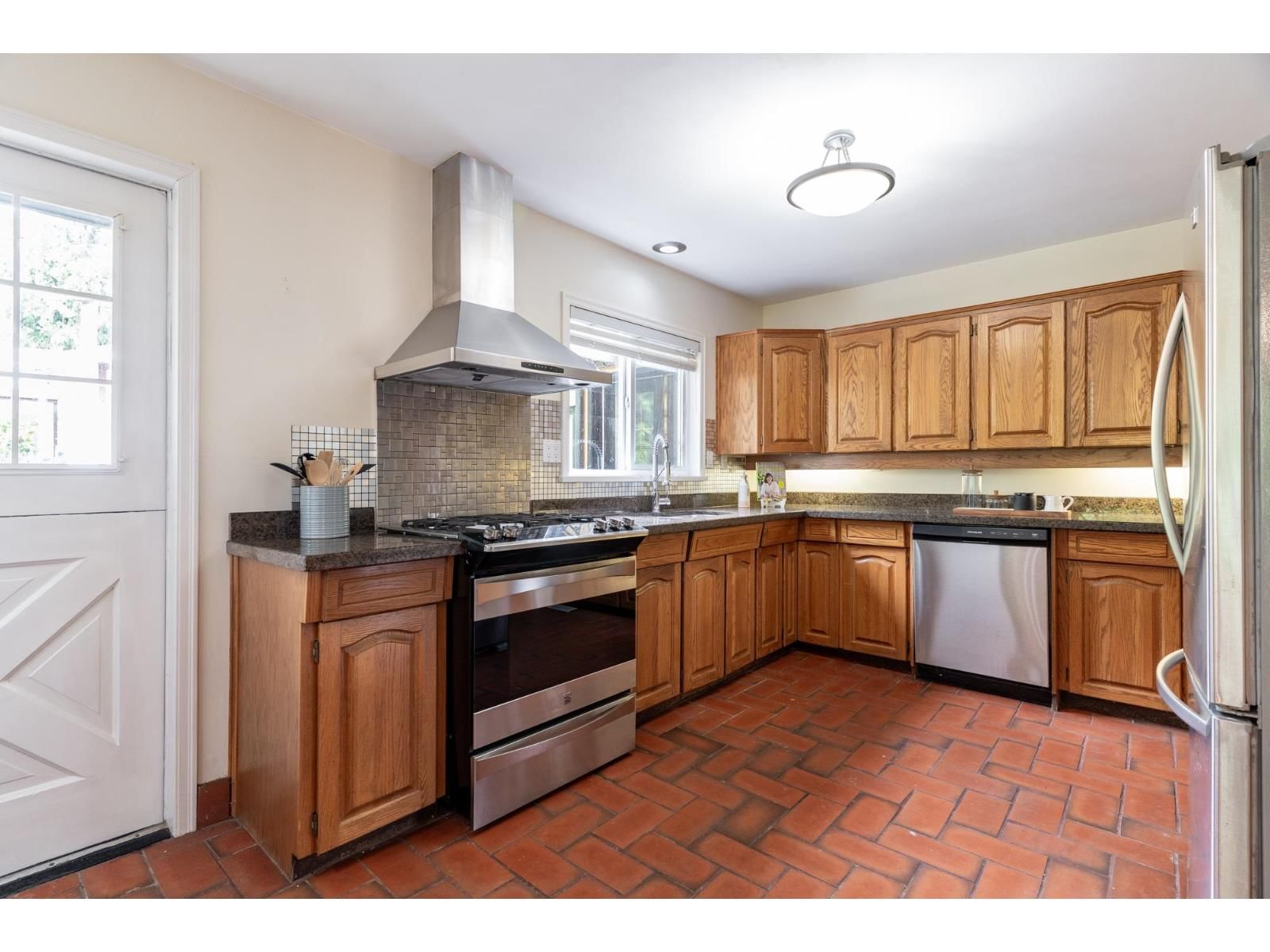 8649 SUNBURY PLACE Image 11