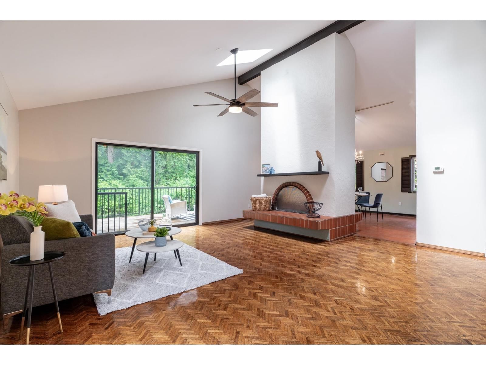 8649 SUNBURY PLACE Image 7