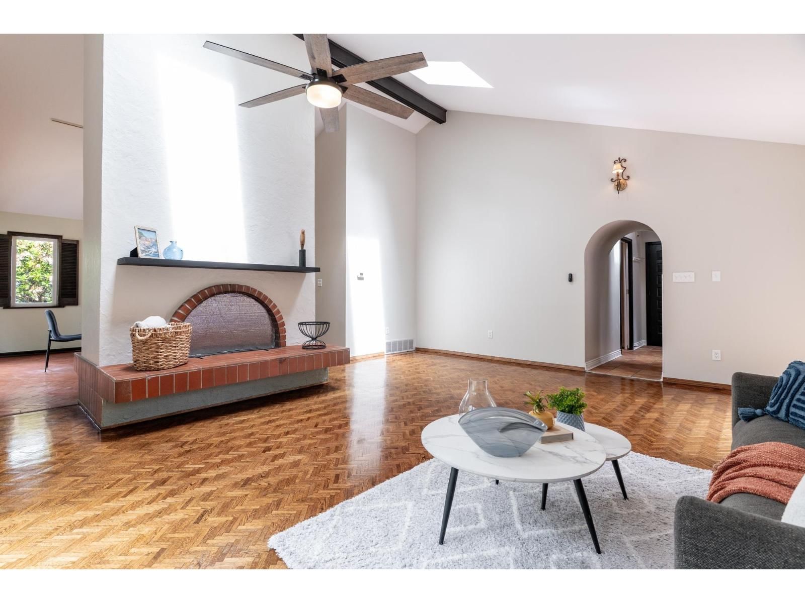 8649 SUNBURY PLACE Image 8