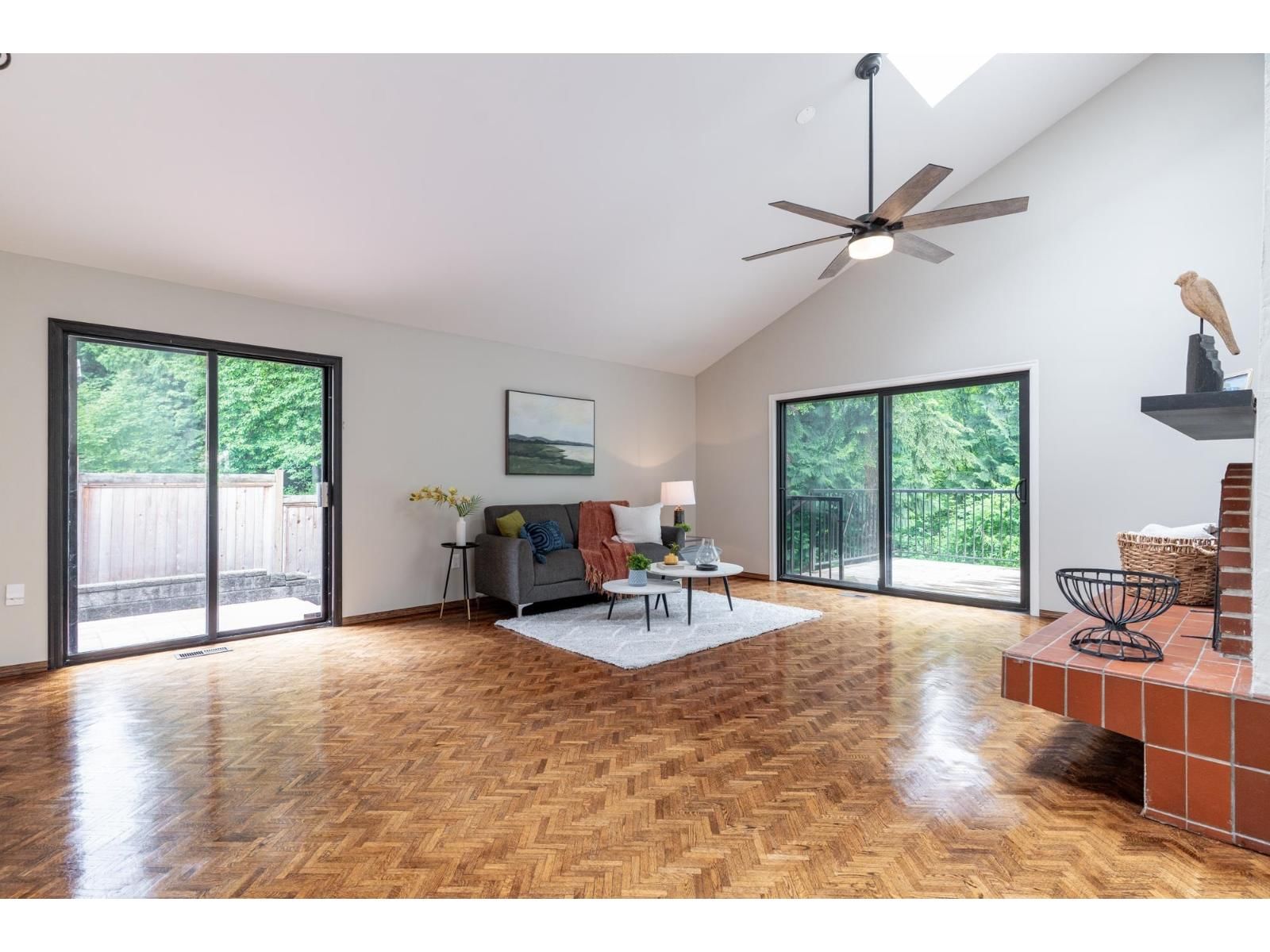 8649 SUNBURY PLACE Image 9