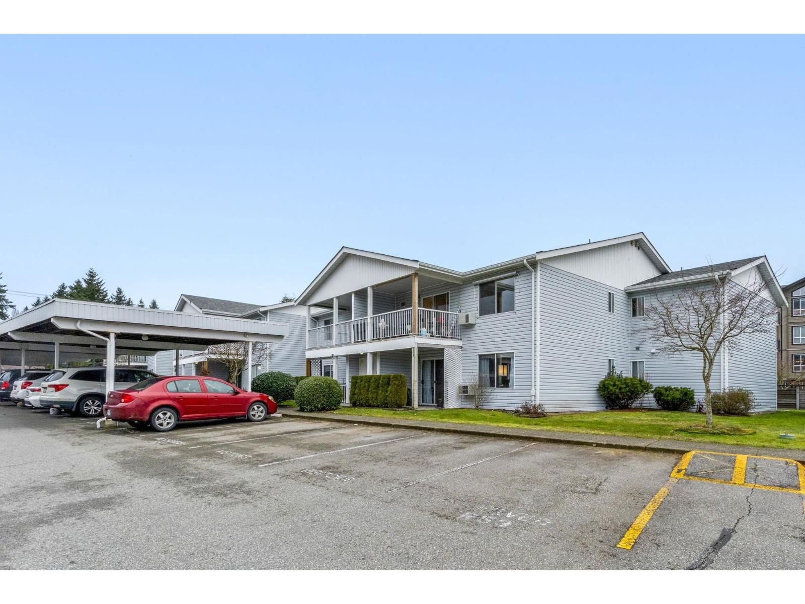 32691 GARIBALDI Drive, Abbotsford, British Columbia V2T 5T7