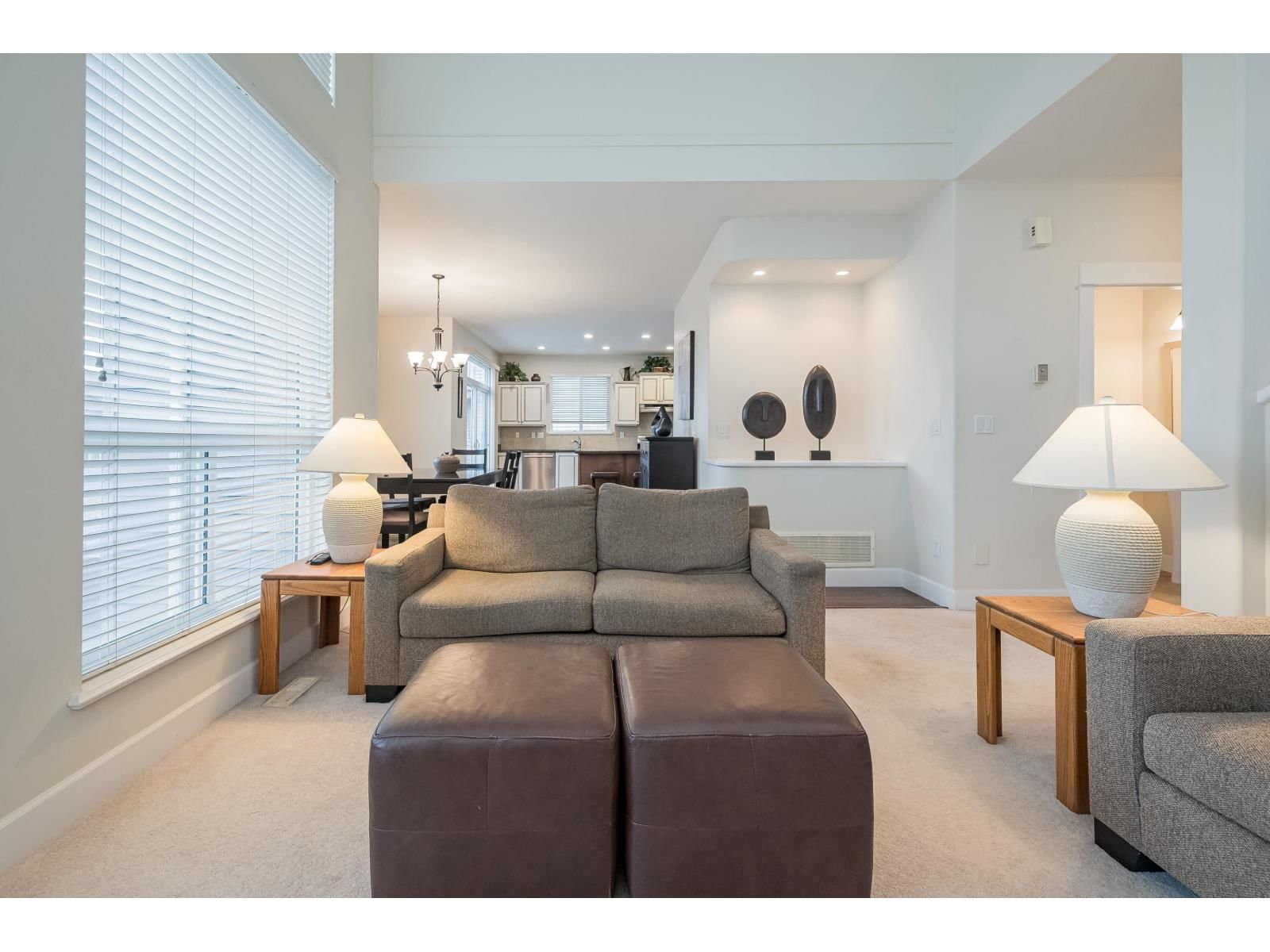 20484 67A AVENUE Image 5