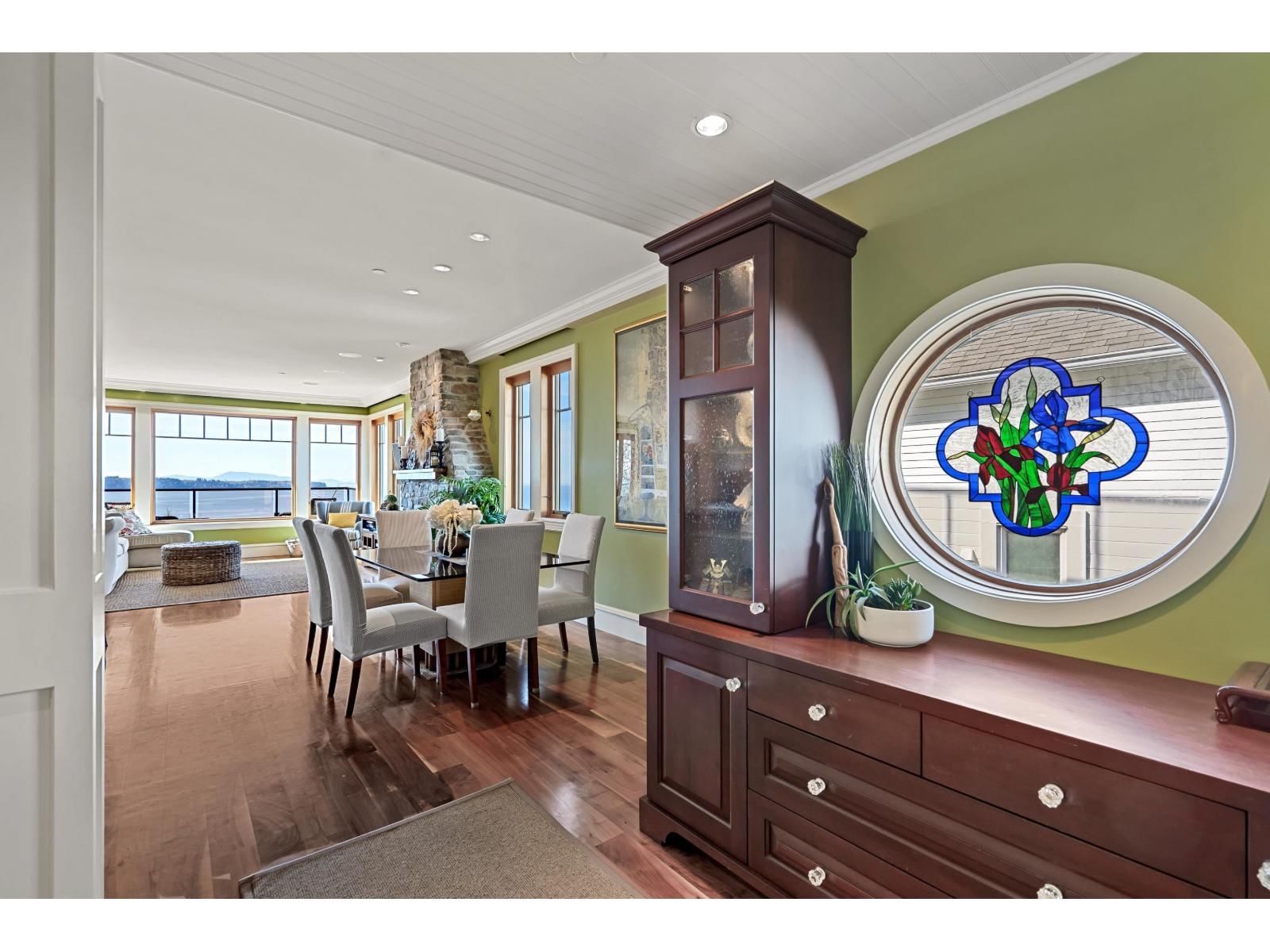 15188 COLUMBIA AVENUE Image 6