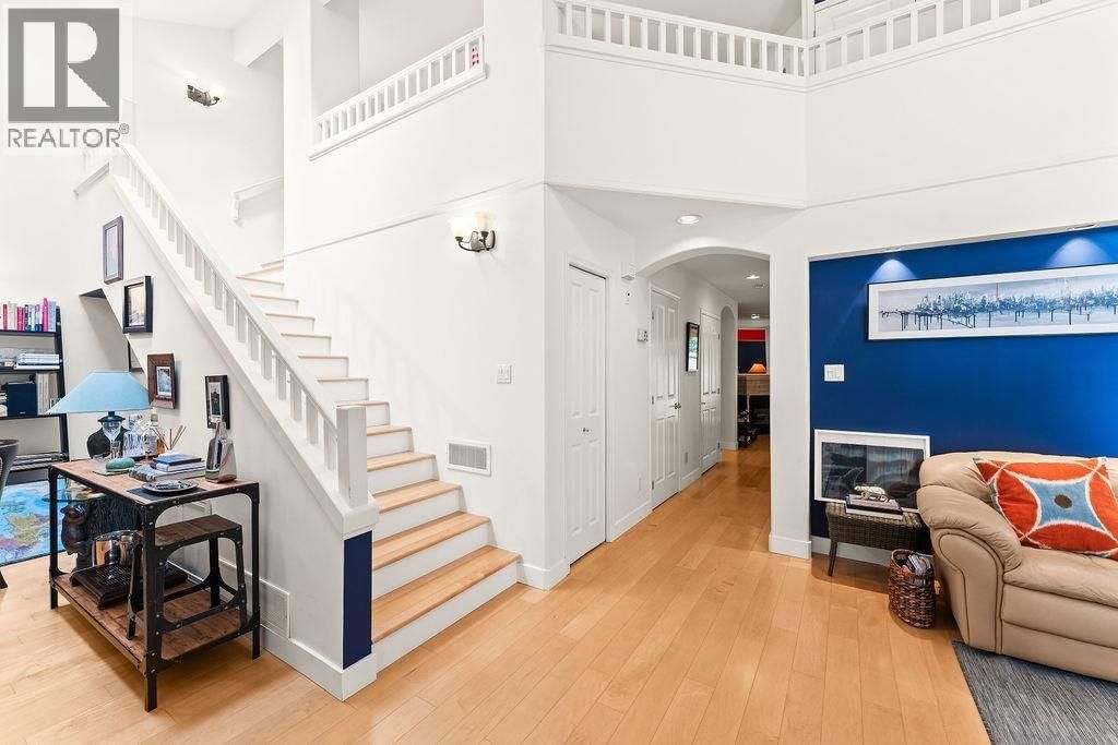 29 - 1550 LARKHALL CRESCENT Image 14