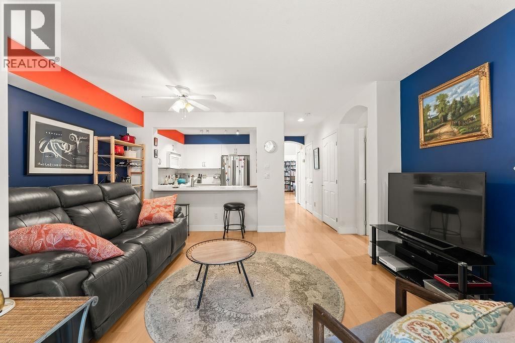 29 - 1550 LARKHALL CRESCENT Image 17