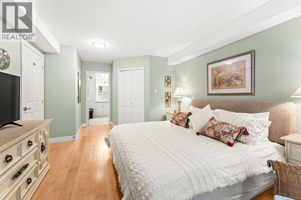 29 - 1550 LARKHALL CRESCENT Image 25