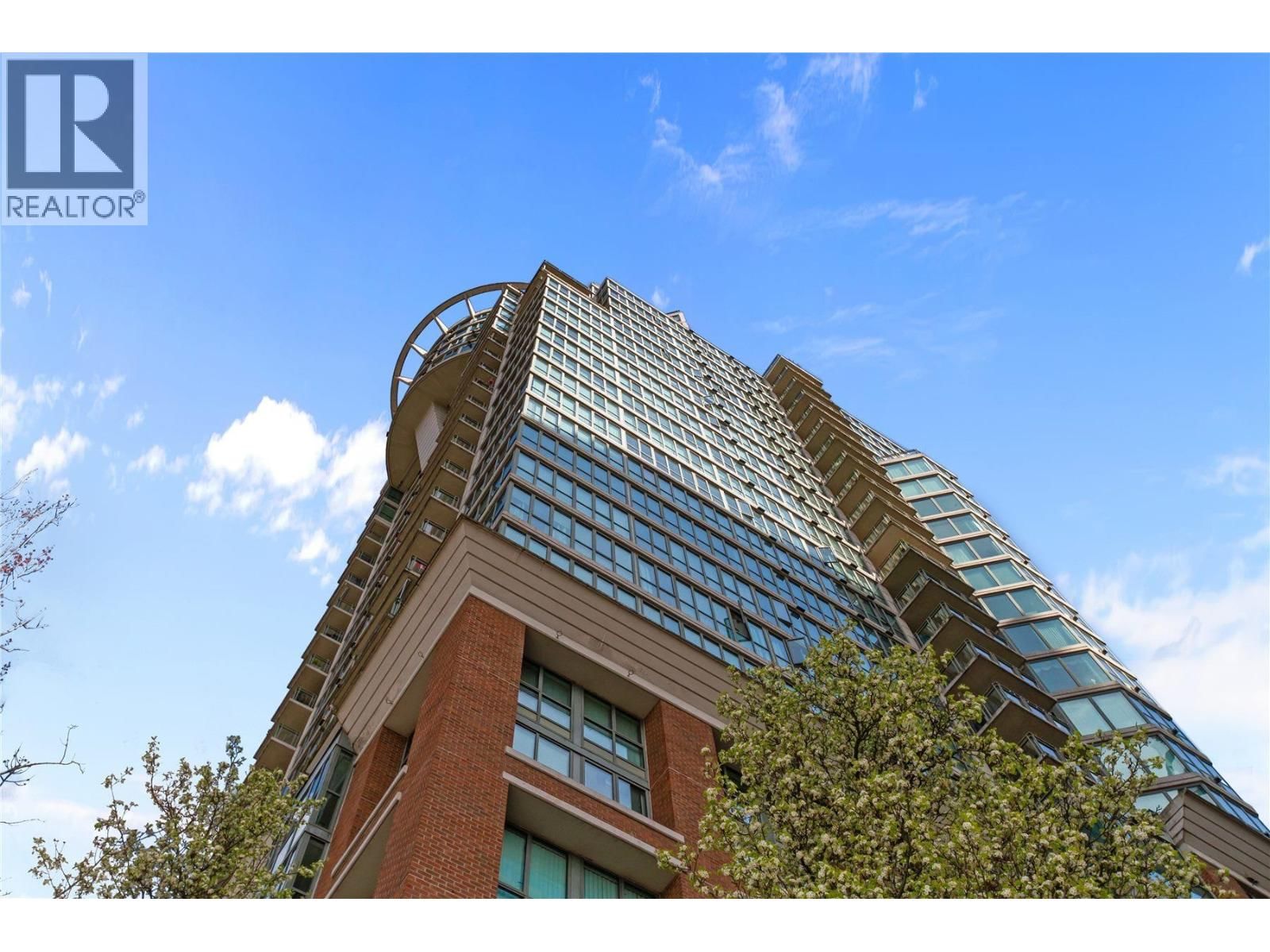 1088 QUEBEC Street, Vancouver, British Columbia V6A 4H2