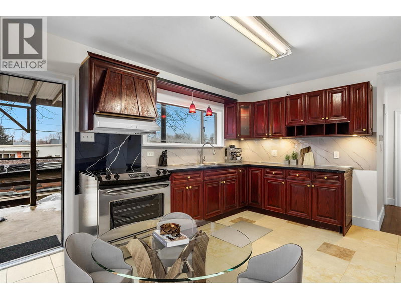 454 ROUSSEAU Street, New Westminster, V3L3R3 | Image 2