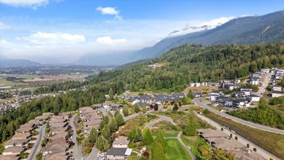 51076 FALLS Court | Chilliwack British Columbia | Slide Image Nine