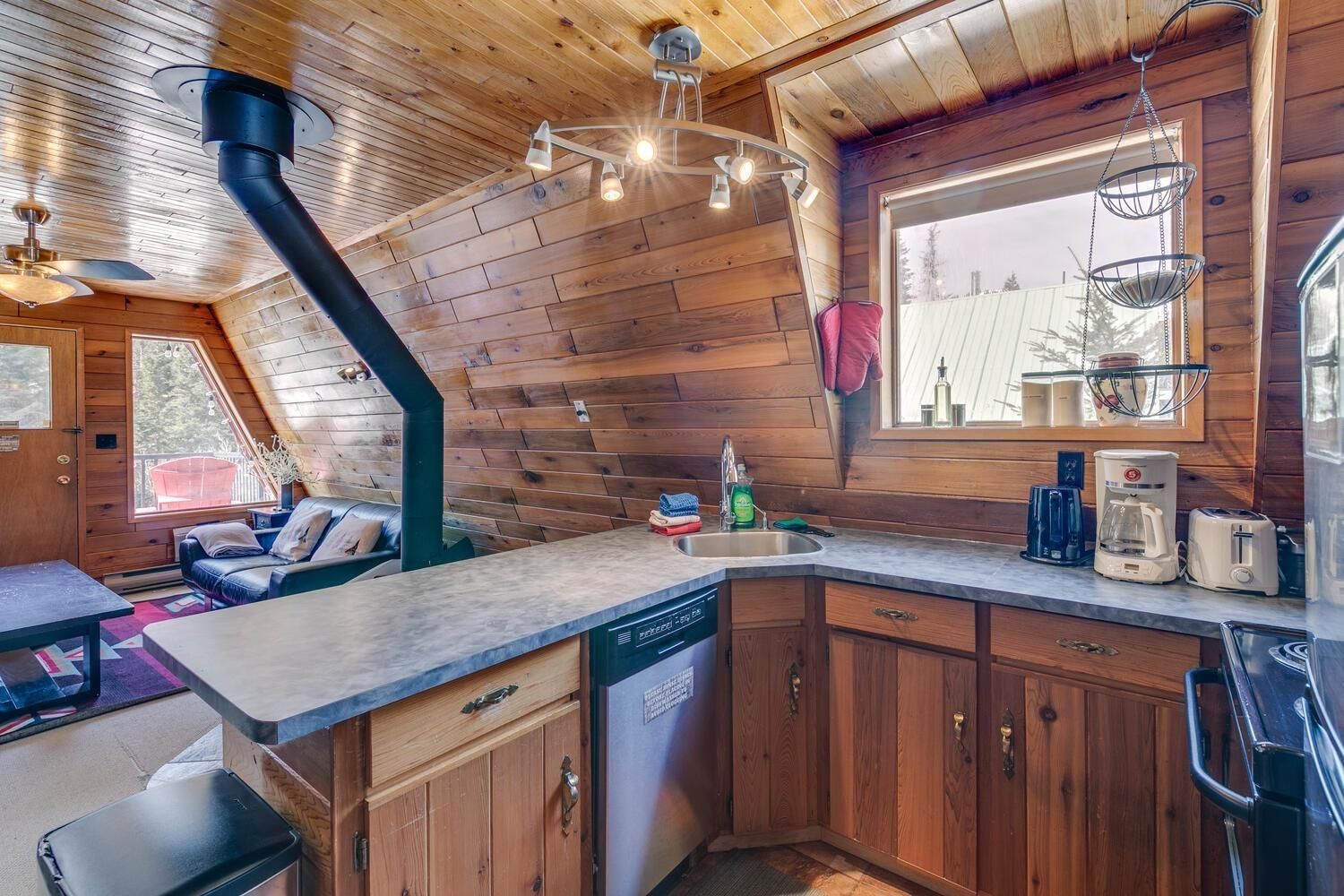 46890 SAKWI CREEK ROAD Image 16