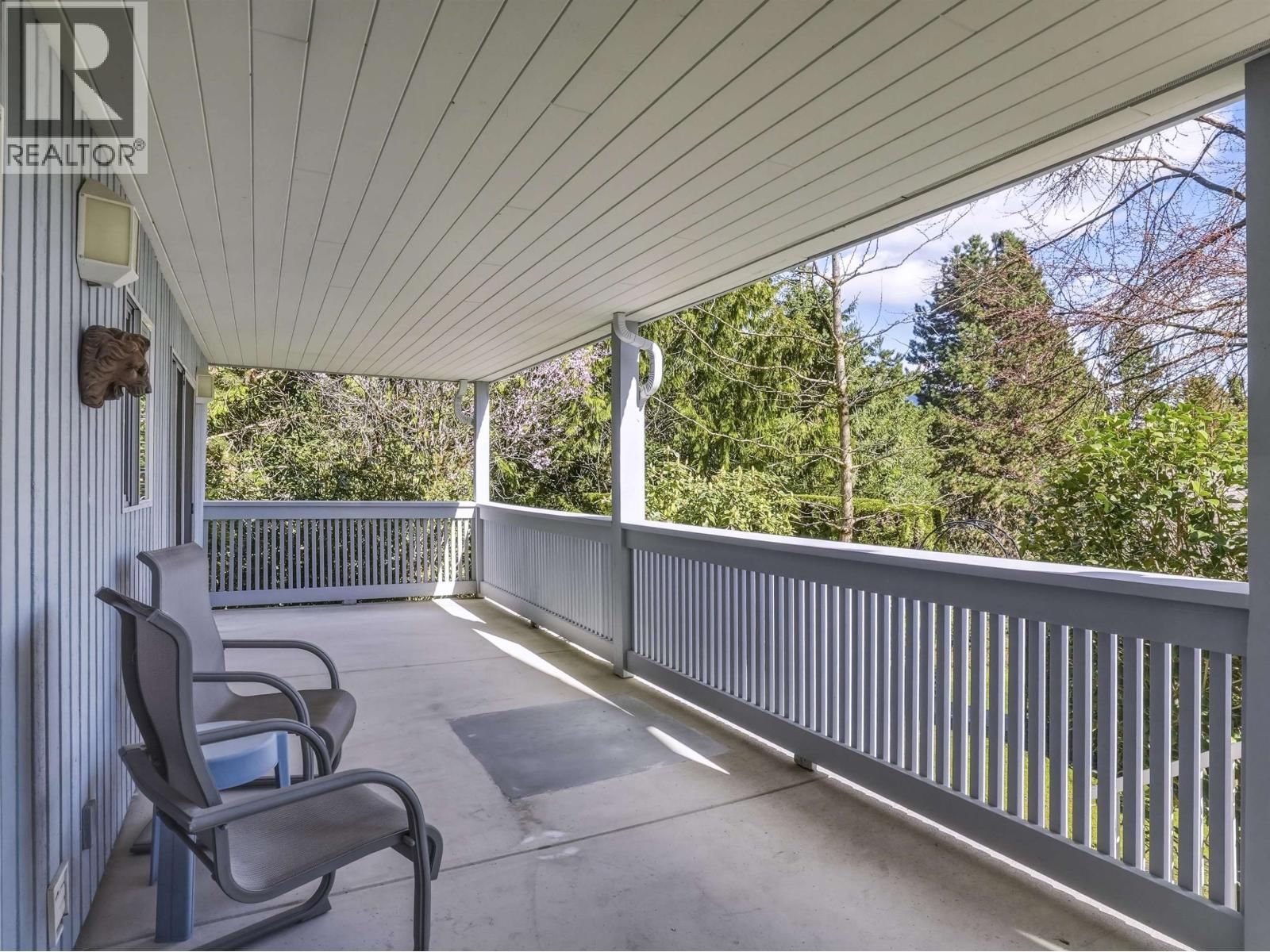 680 ST. ANDREWS ROAD Image 24