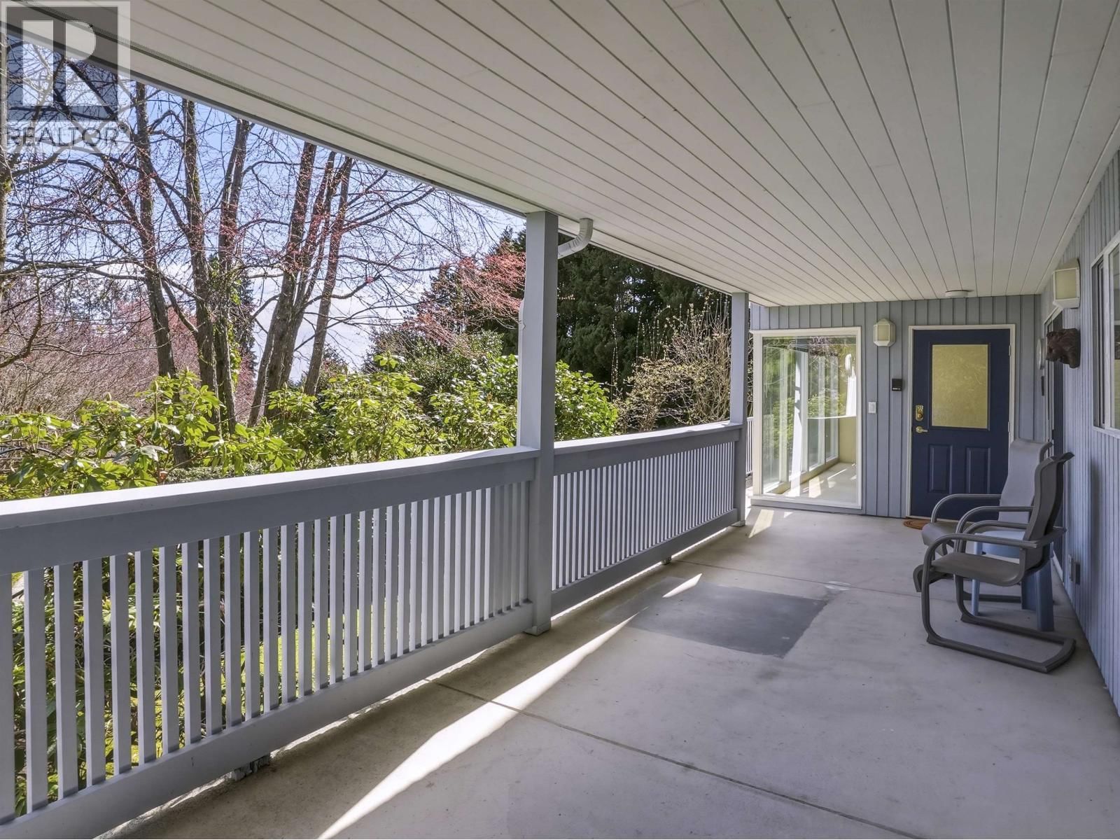 680 ST. ANDREWS ROAD Image 25