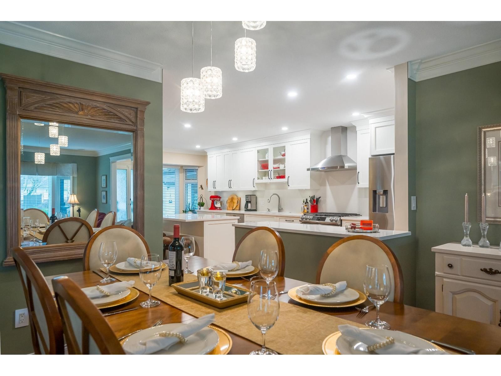 15496 93 AVENUE Image 12