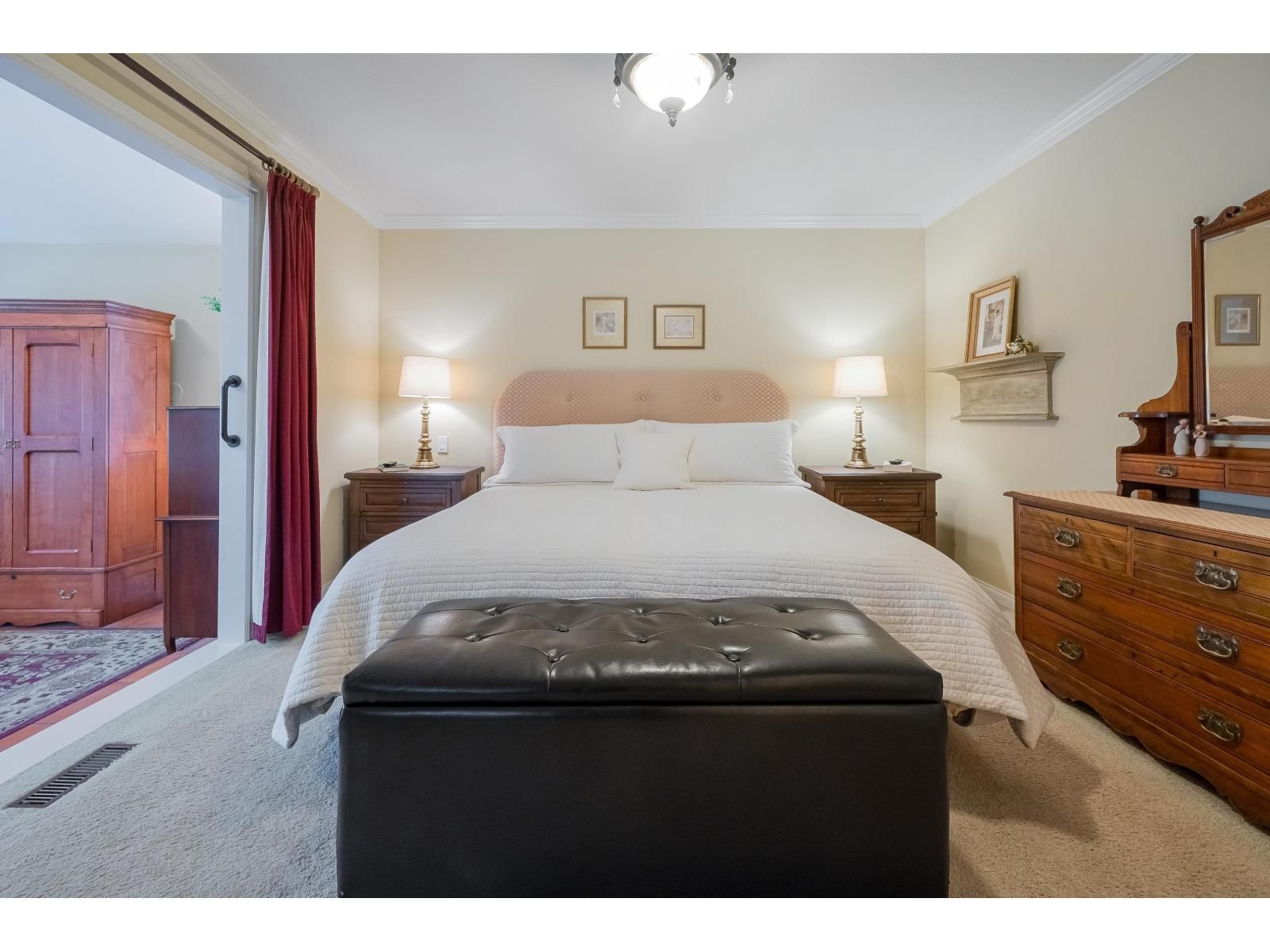 15496 93 AVENUE Image 20