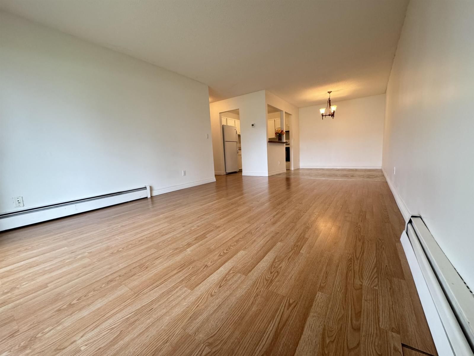 126 - 32850 GEORGE FERGUSON WAY Image 3