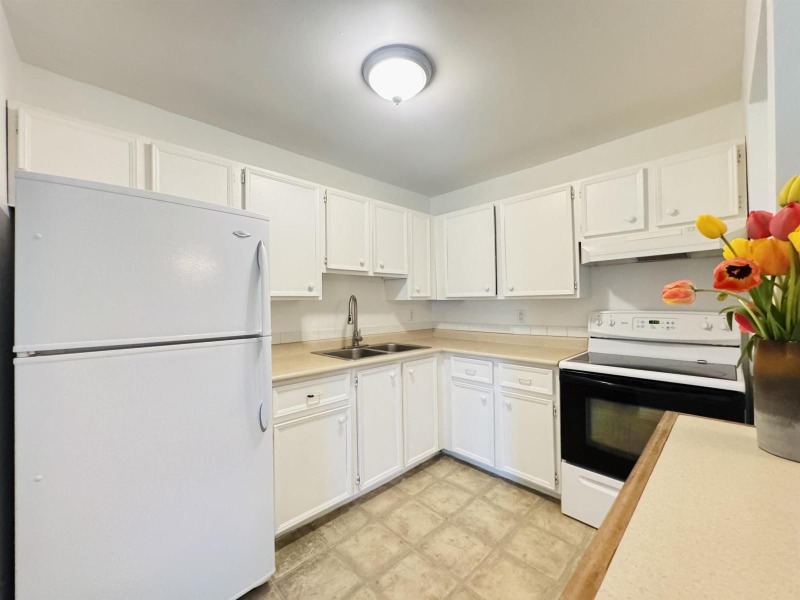 126 - 32850 GEORGE FERGUSON WAY Image 9