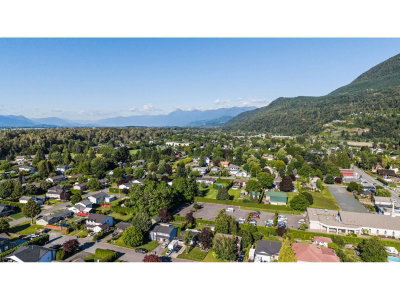 4469 COMMUNITY Street | Chilliwack British Columbia | Slide Image Twelve