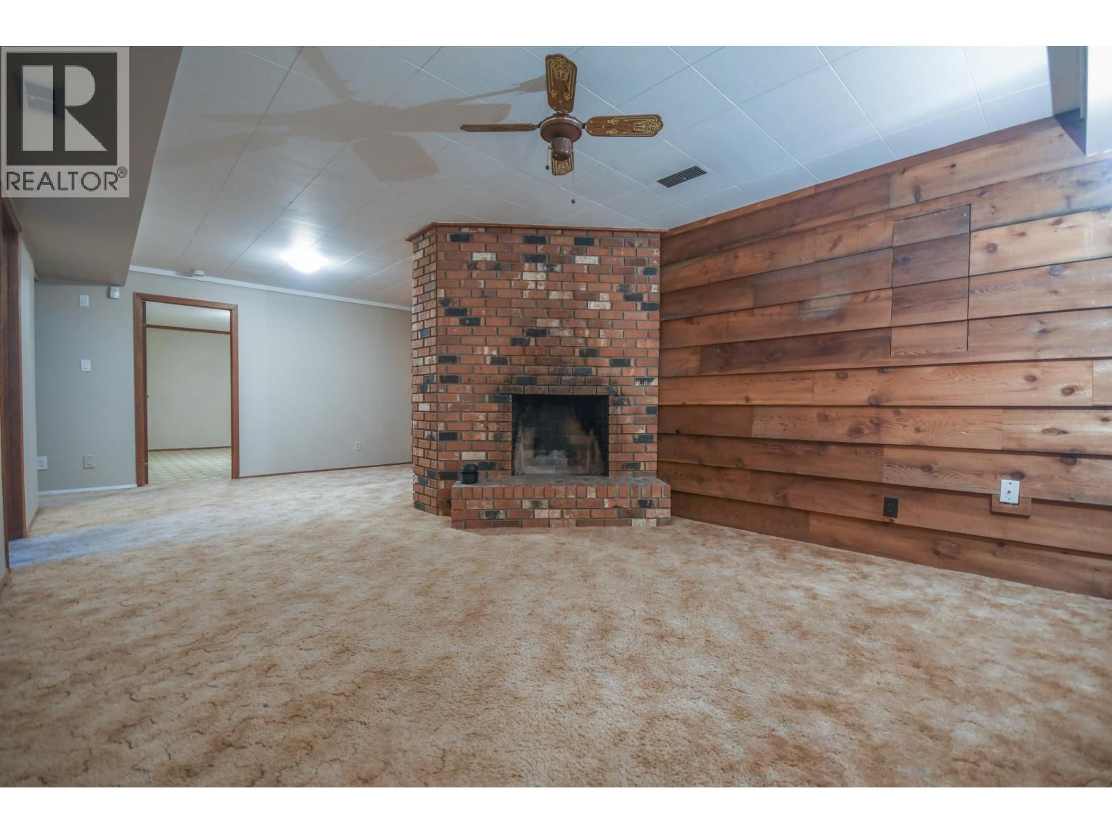 310 CORLESS CRESCENT Image 29