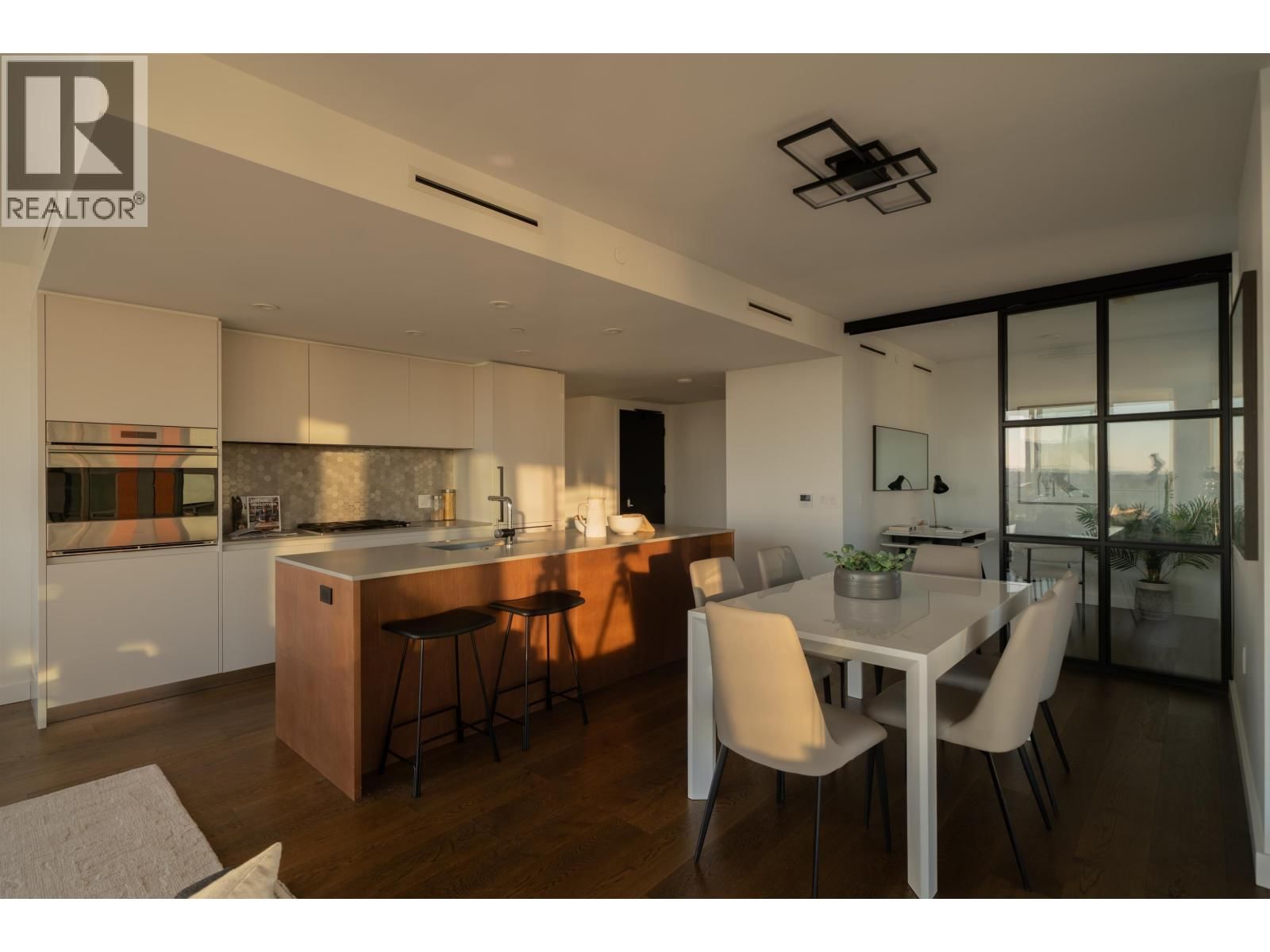 1503 - 1365 DAVIE STREET Image 12