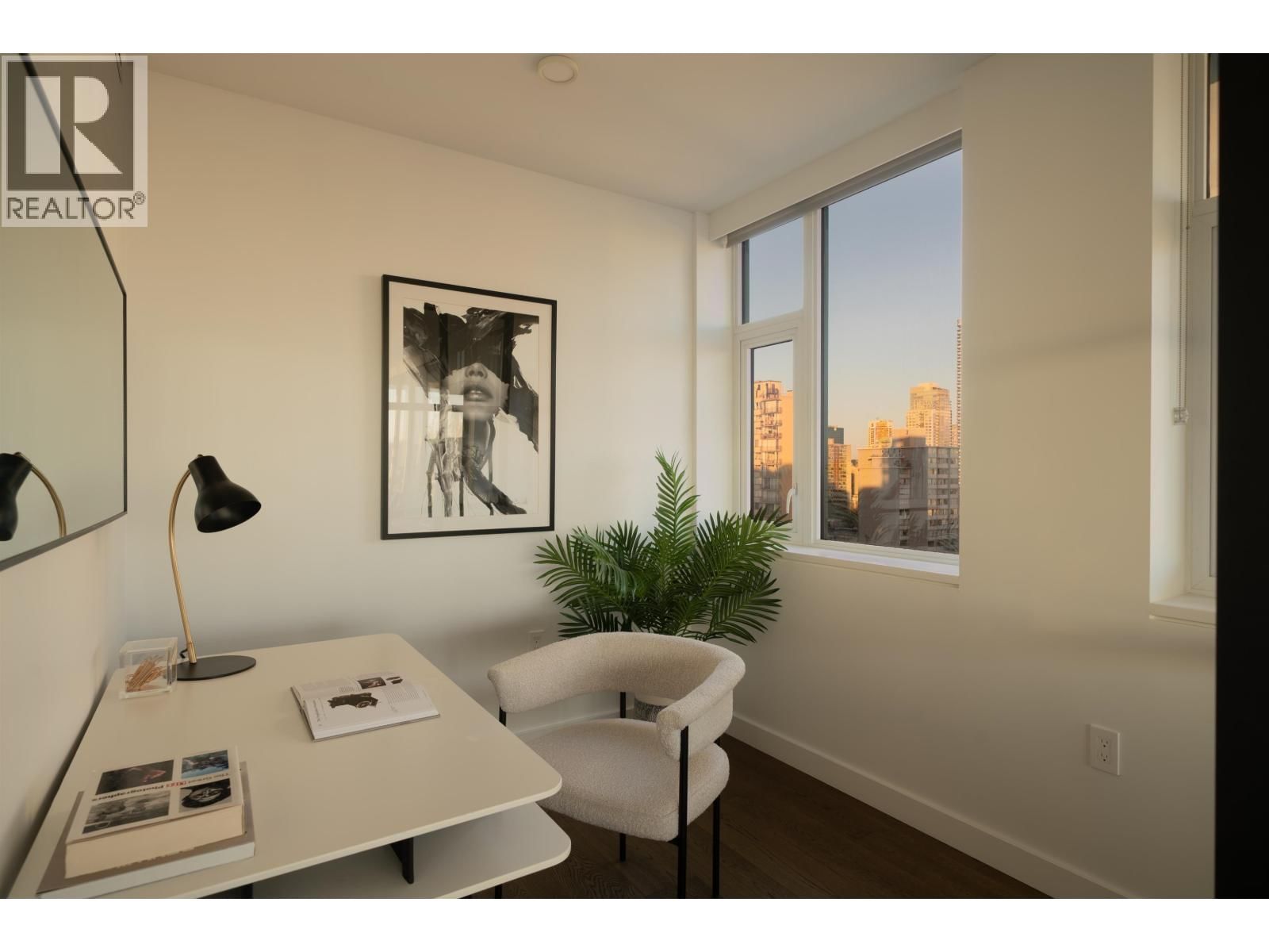 1503 - 1365 DAVIE STREET Image 15