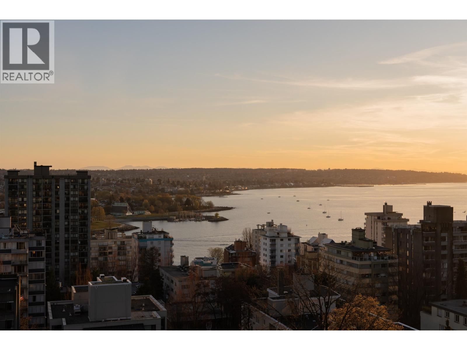 1503 - 1365 DAVIE STREET Image 32