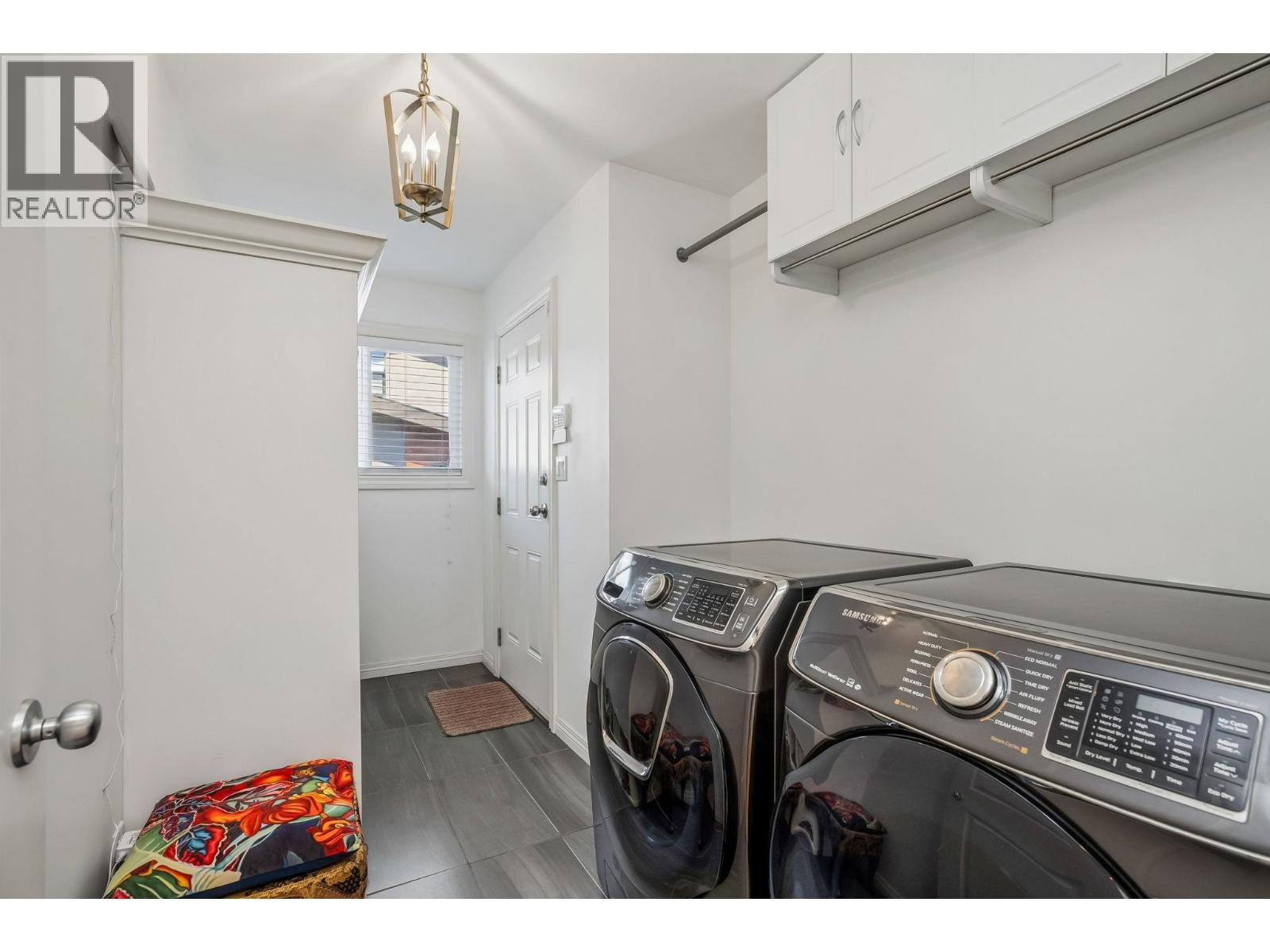 954 TUDOR AVENUE Image 16