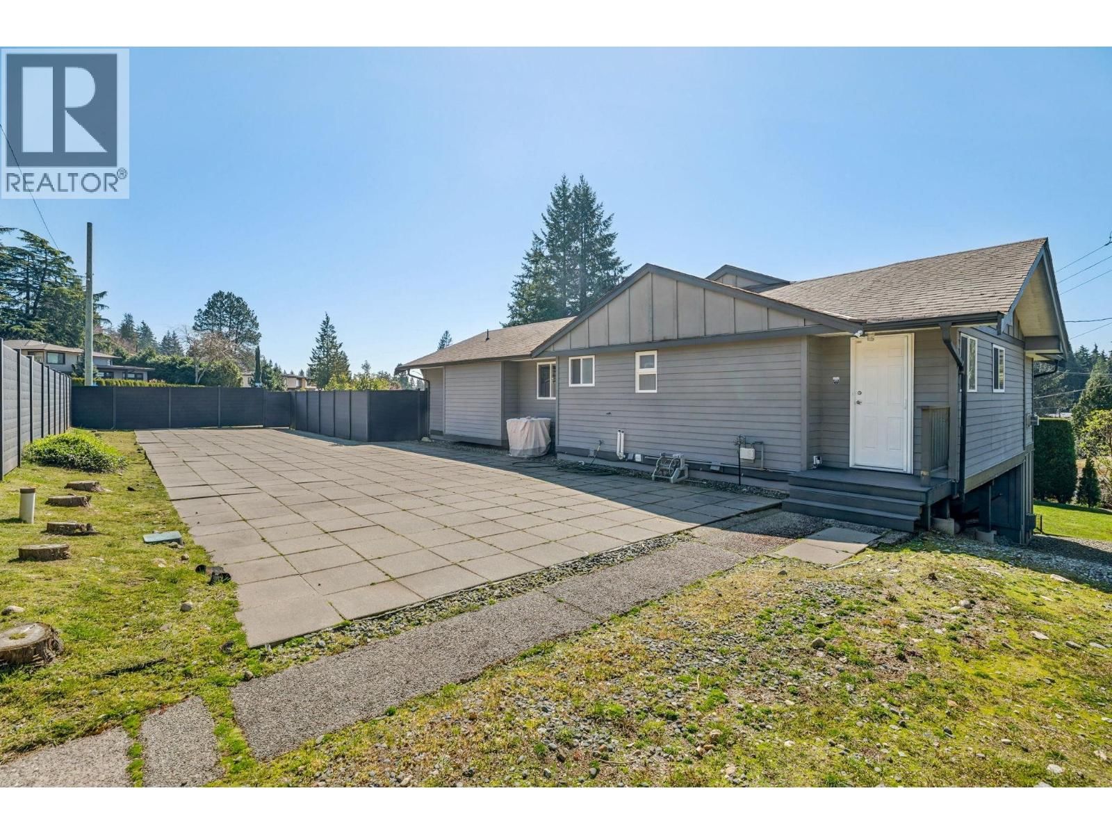 954 TUDOR AVENUE Image 29