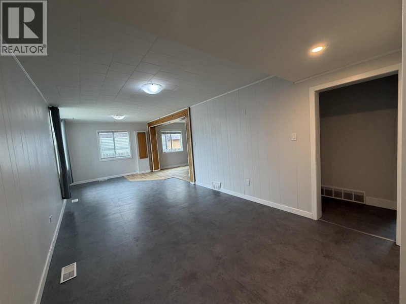 235 BURDEN Street, Prince George, V2M2H2 | Image 3