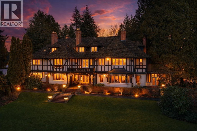 2206 MARINE Drive, Vancouver, V6P6C2 | Image 2