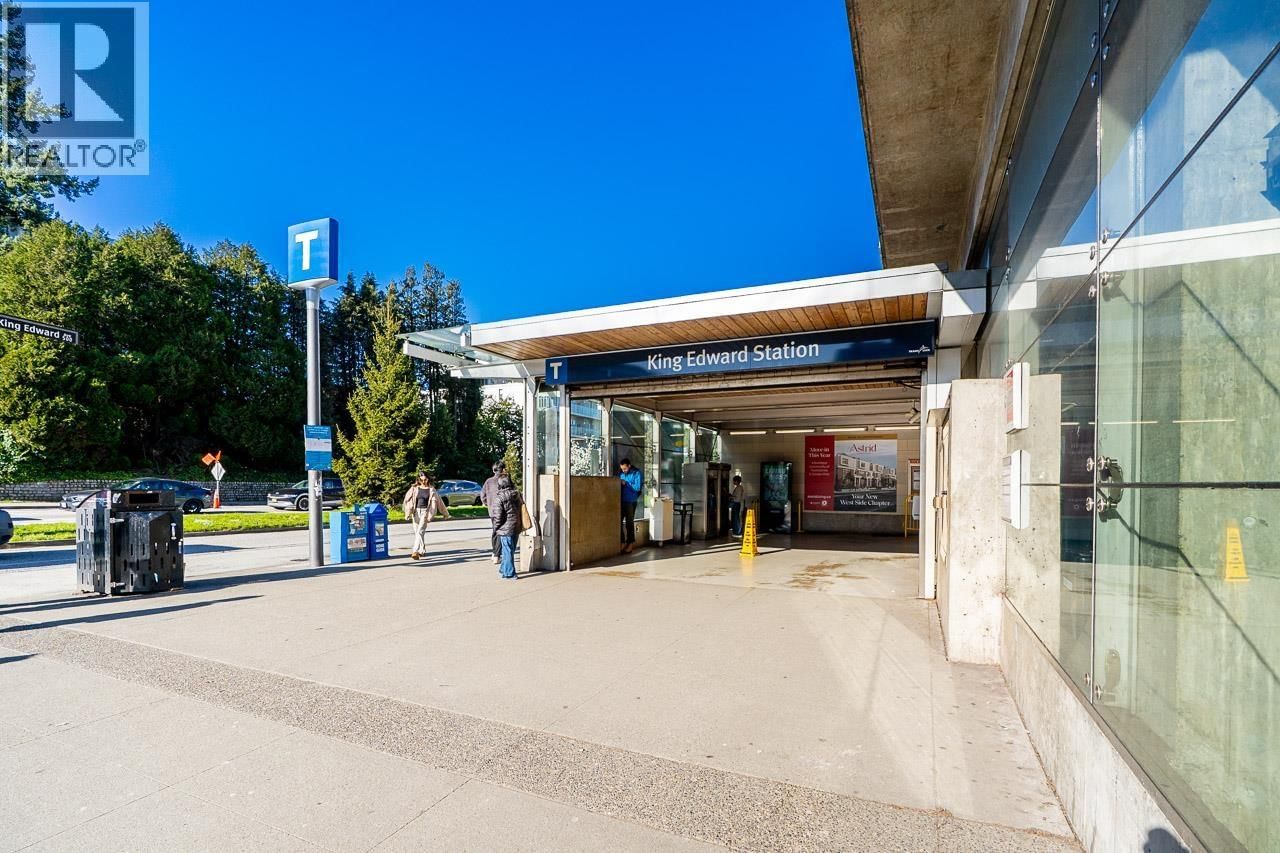 302 - 523 KING EDWARD AVENUE Image 36