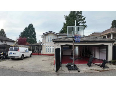 8222 144 Street | Surrey British Columbia | Slide Image Twenty-two