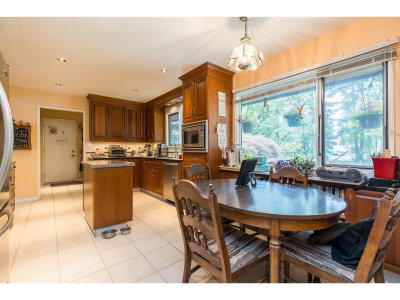 20244 27 Avenue | Langley British Columbia | Slide Image Seven