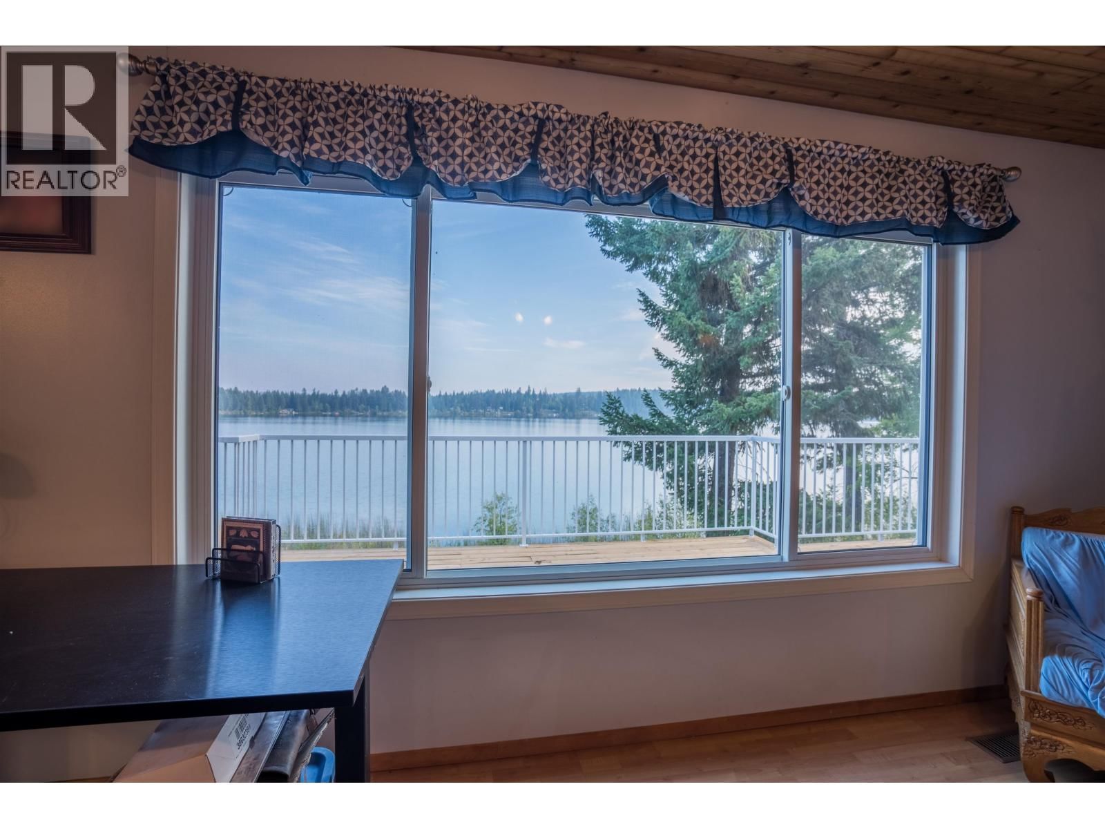 2496 BIG LAKE-TYEE LAKE ROAD Image 17