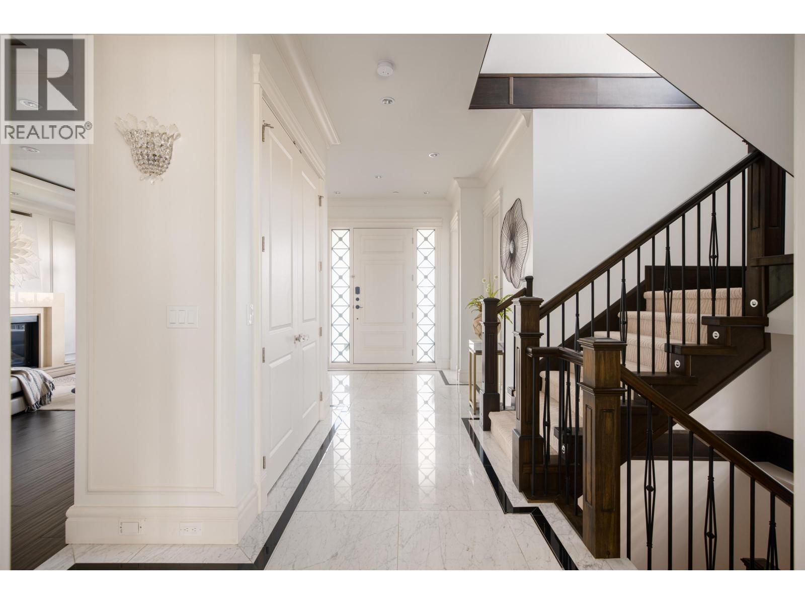 3176 35TH AVENUE Image 16