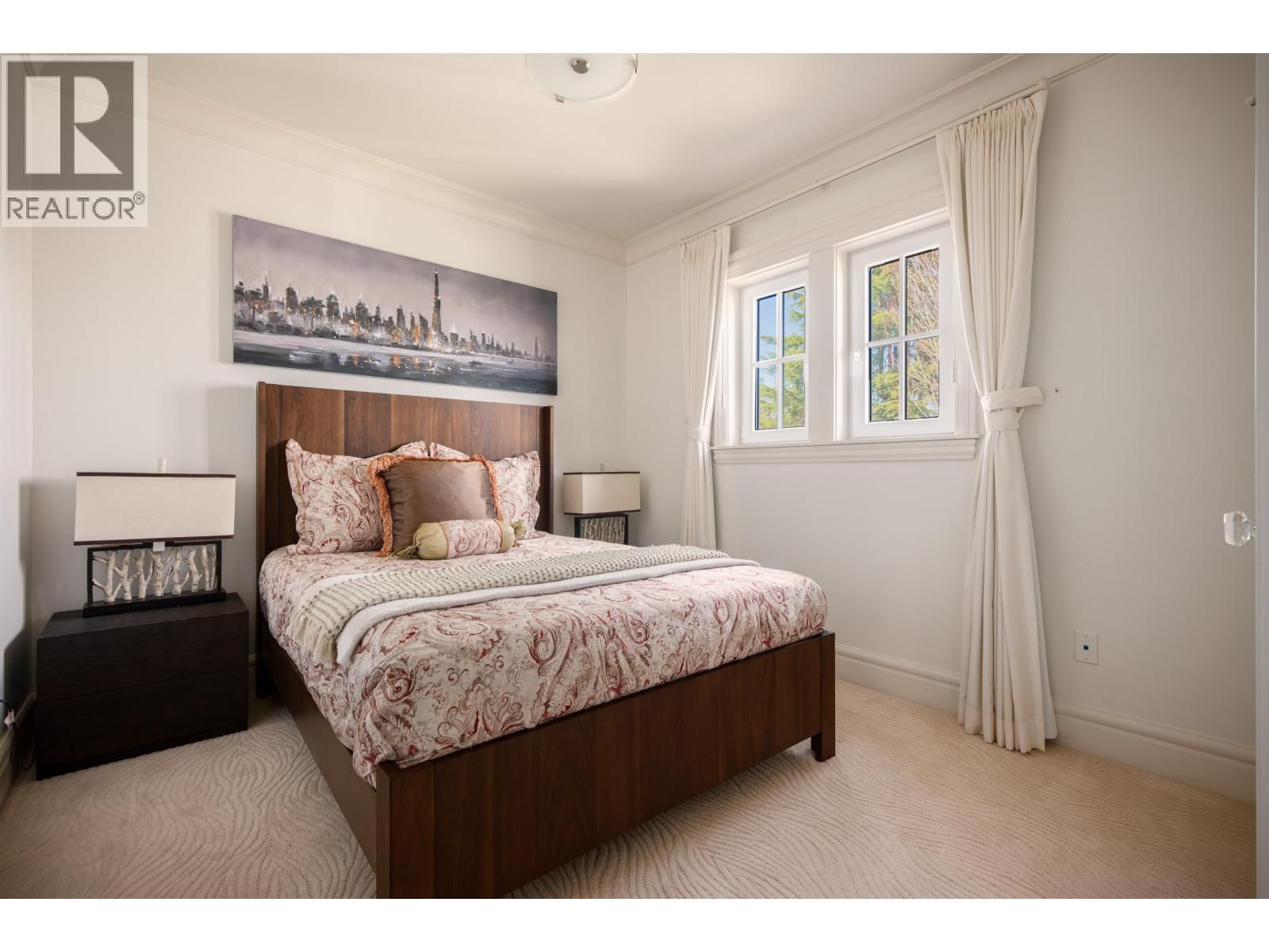 3176 35TH AVENUE Image 23